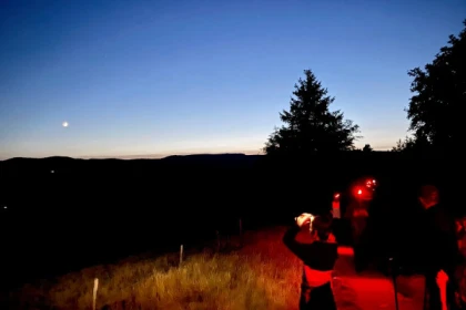 Balade la tête dans les étoiles - app.name