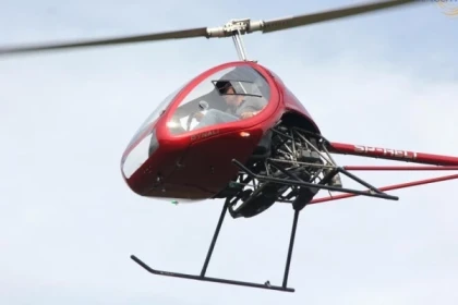 First flight in a microlight helicopter - Bonjour Alsace