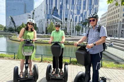 Düsseldorf: Rheintour mit dem Segway (max. 120 Min) - Bonjour Alsace