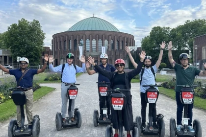 Segway Tours in Düsseldorf: classical City-Tour - Bonjour Alsace