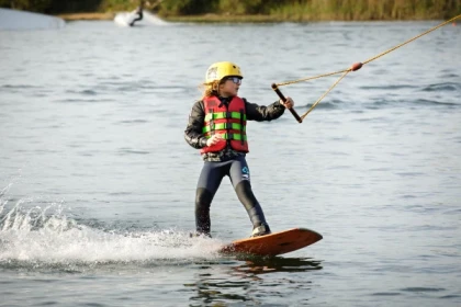 Cable skiing and Wakeboarding - Fun Parc Brumath - Bonjour Alsace