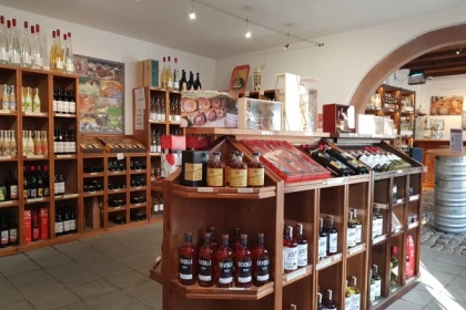 Visite Guidée du Musée des Eaux de Vie - app.name