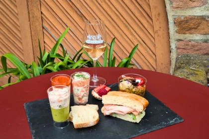 Gourmet aperitif at the Independent Winegrower's - Bonjour Alsace