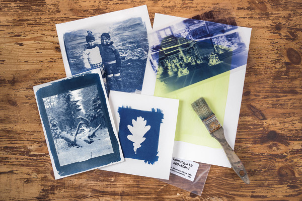 Photo workshop - Cyanotype printing - Bonjour Alsace