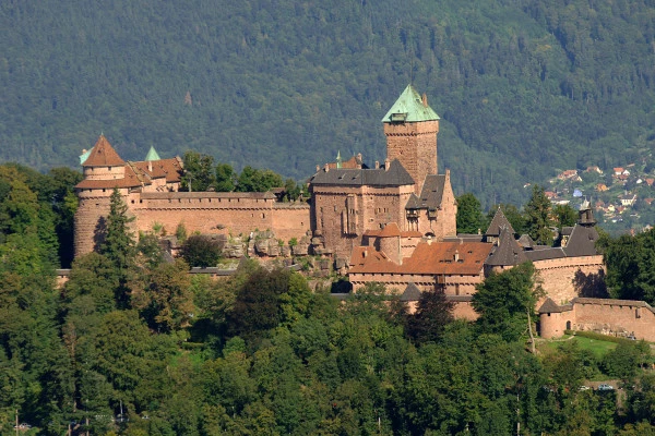 Priority-access ticket - The castle of Haut-Koenigsbourg - Bonjour Alsace