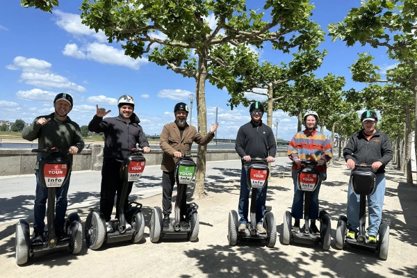 Segway Tours in Düsseldorf: classical City-Tour - Bonjour Alsace