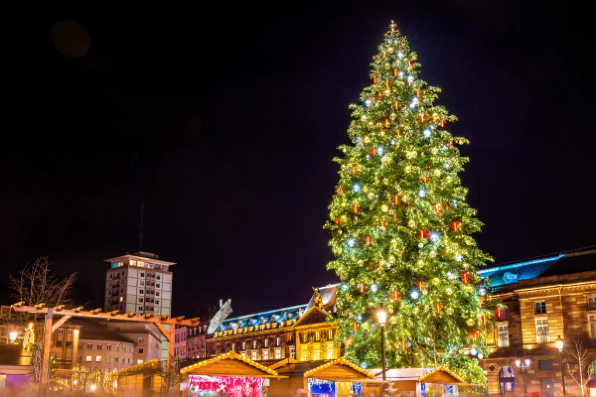 Unusual treasure hunt on the Christmas market (Strasbourg) - Bonjour Alsace