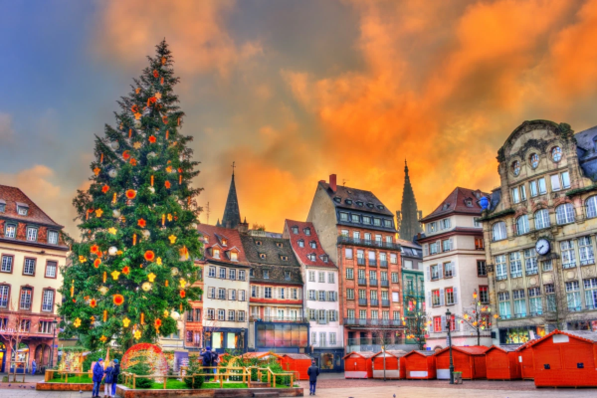 Unusual treasure hunt on the Christmas market (Strasbourg) - Bonjour Alsace