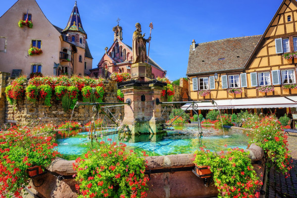 Unusual treasure hunt on the Christmas market (Eguisheim) - Bonjour Alsace