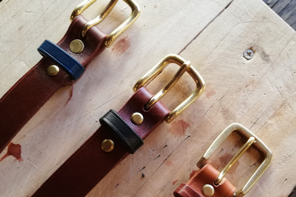 First attempts at leather crafting - Bonjour Alsace
