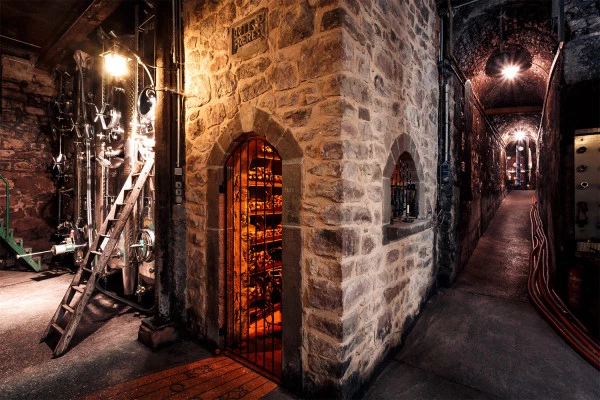 Discovery tour of our cellars! - Bonjour Alsace